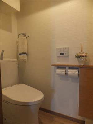 水廻りをリフレッシュ!壁面収納でTV周辺がスッキリ 水廻りをリフレッシュ!壁面収納でTV周辺がスッキリ